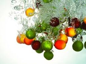 Cojire de fructe cu acizi de fructe, datorită căreia celulele pielii sunt reînnoite